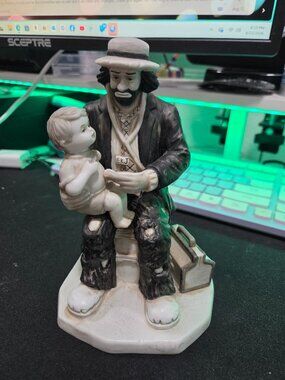 EMMETT KELLY FIGURINE MAN HOLDING BOY COLLECTIBLE